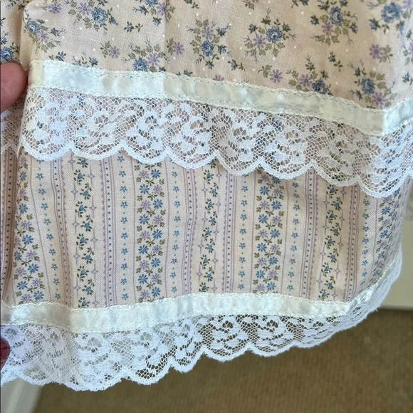 Vintage Gunne Sax lace up sweetheart pink ditzy floral midi dress ribbons & lace - Picture 10 of 10